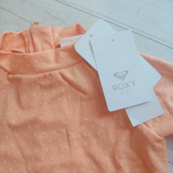 ROXY girl Peach Dot Full Rashguard Swimsuit NEW. ADORABLE - Picture 7 of 9